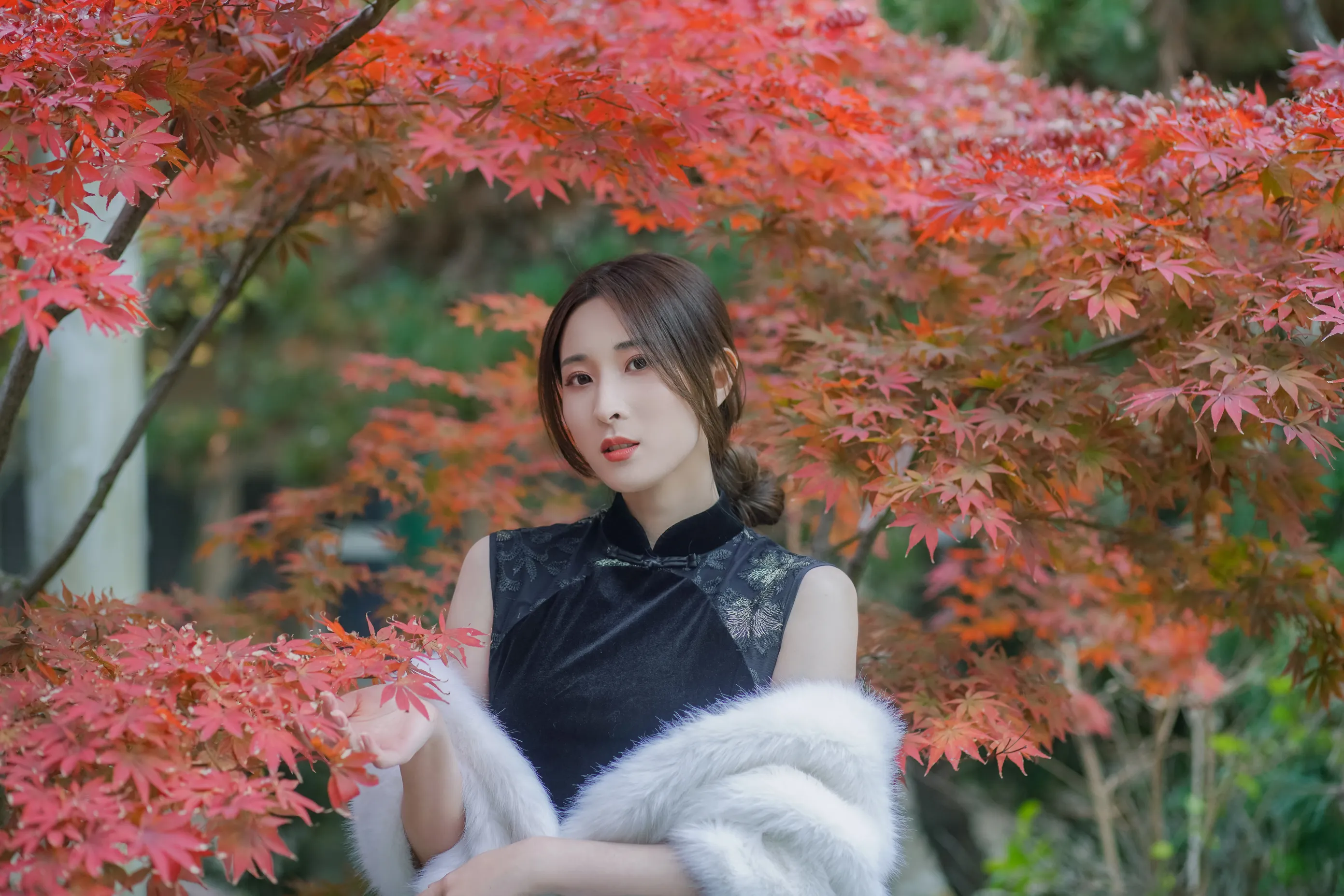 [YITUYU] 2022.12.05 Vol.2603 – Red Maple Ayin#[23P]-5