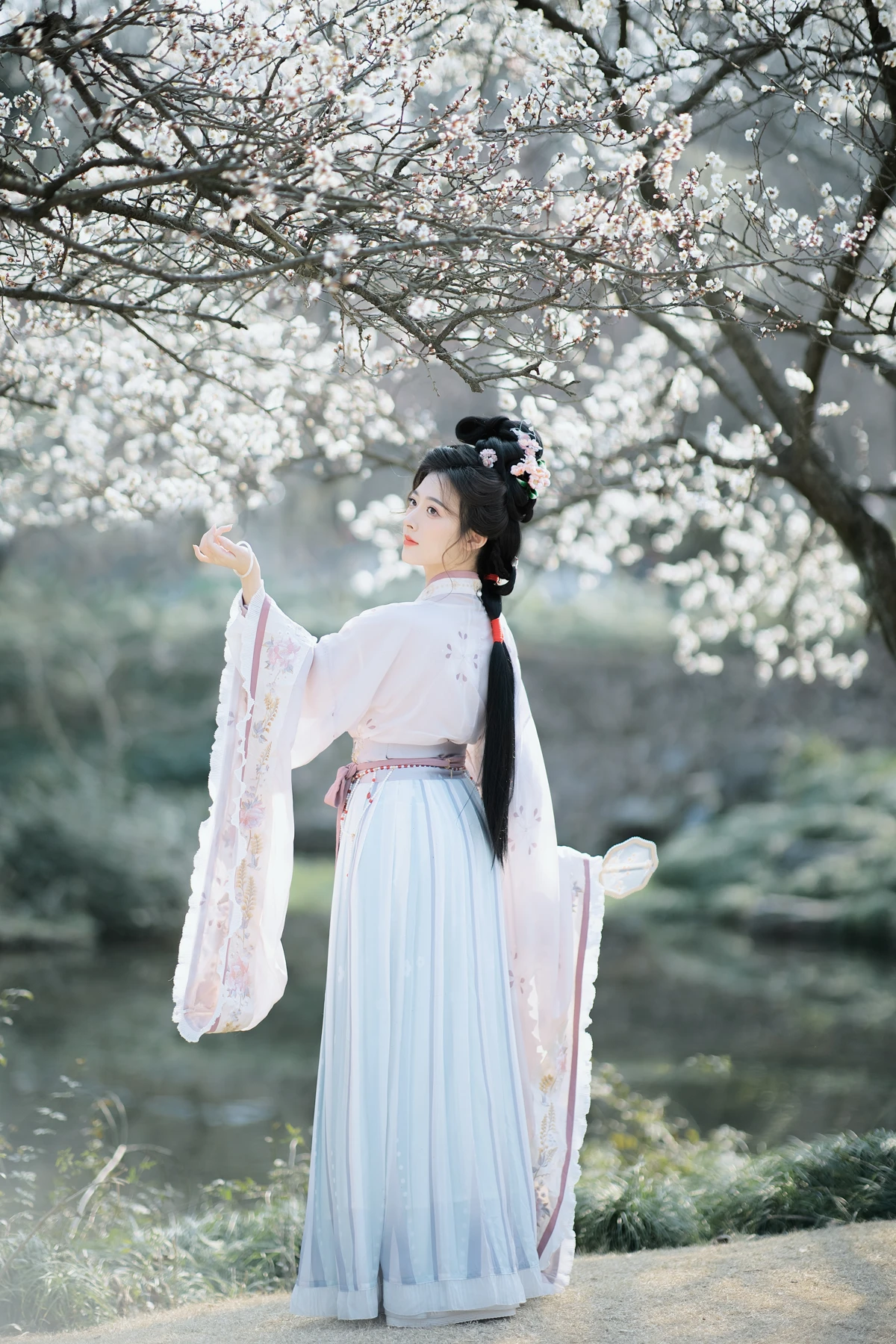 [YITUYU] 2023.03.08 Vol.3022 Exploring Plum Blossoms in Early Spring Ming Shu Cai Cai#[46P]-9