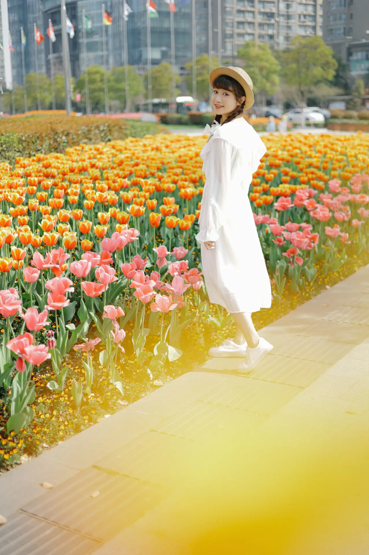 [YITUYU] 2022.09.10 Vol.1920 – Tulips bloom Blue Fat-#[28P]-13